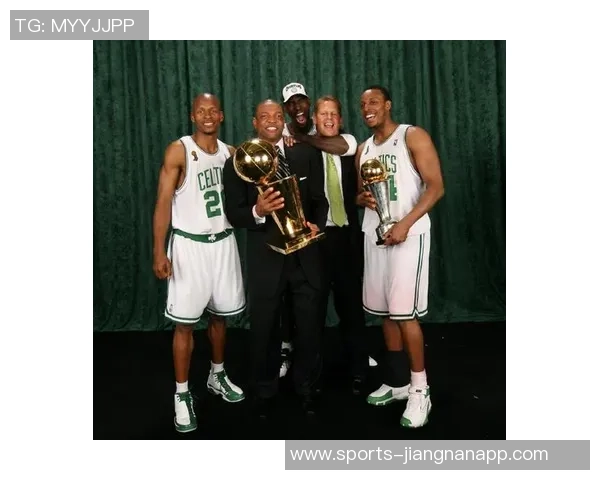 帕金斯称赞皮尔斯在08年总决赛中的卓越表现被严重低估 帕金斯称赞皮尔斯在08年总决赛中的卓越表现被严重低估